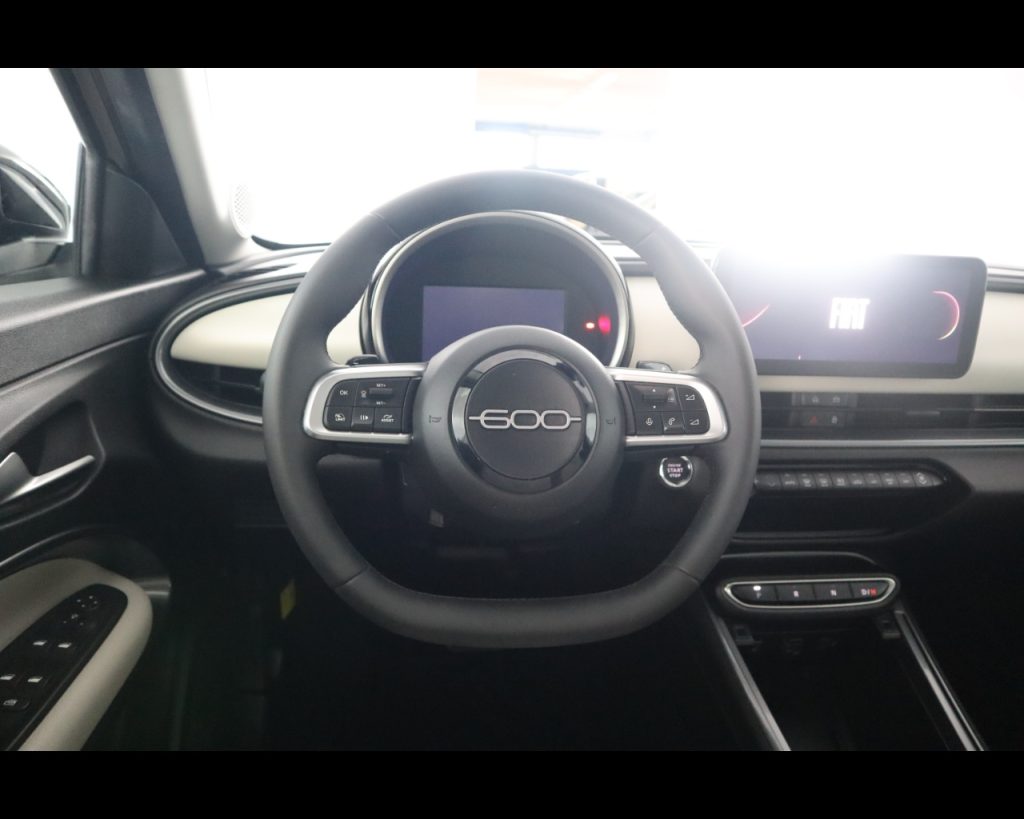 FIAT 600 1.2 hybrid La Prima 110cv auto - 14