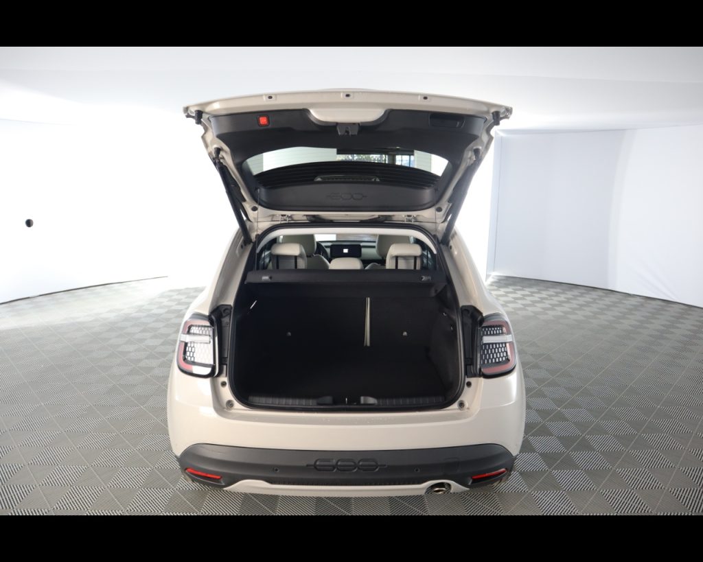 FIAT 600 1.2 hybrid La Prima 110cv auto - 19