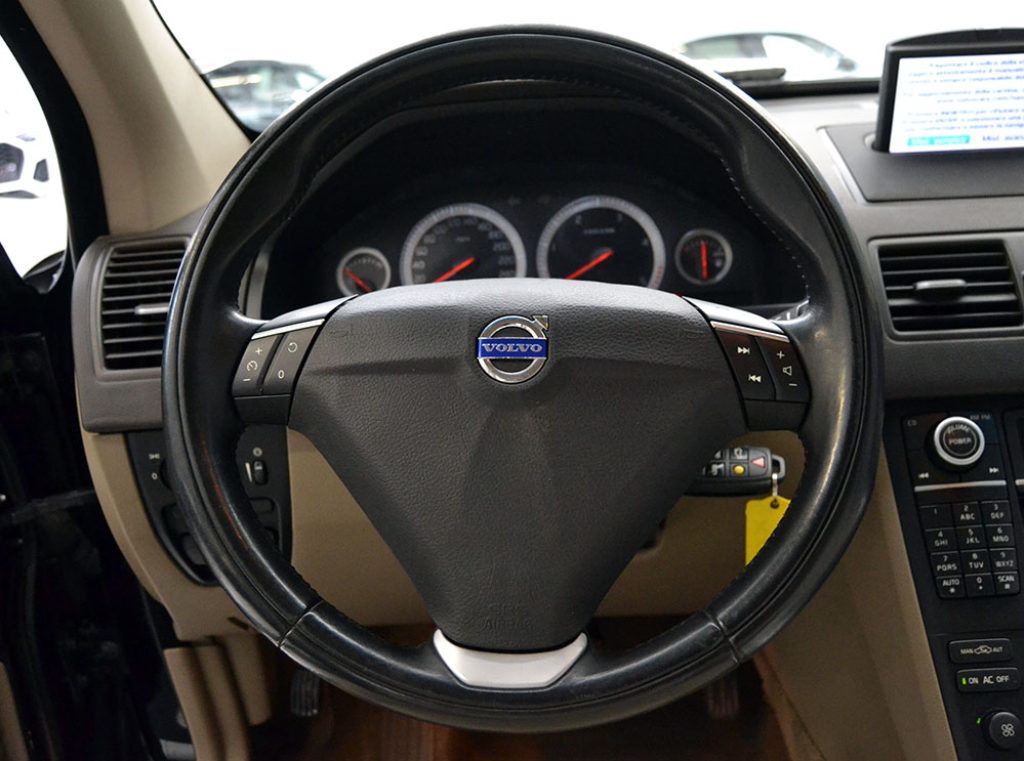 VOLVO XC90 D5 AWD Geartronic 7 Posti Pelle Beige - 10