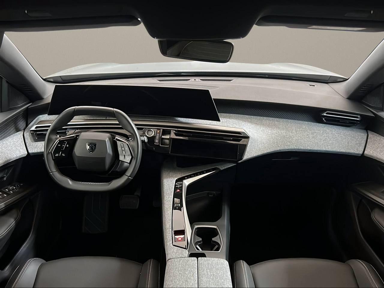 PEUGEOT 5008 Hybrid 145 e-DCS6 Allure - 13