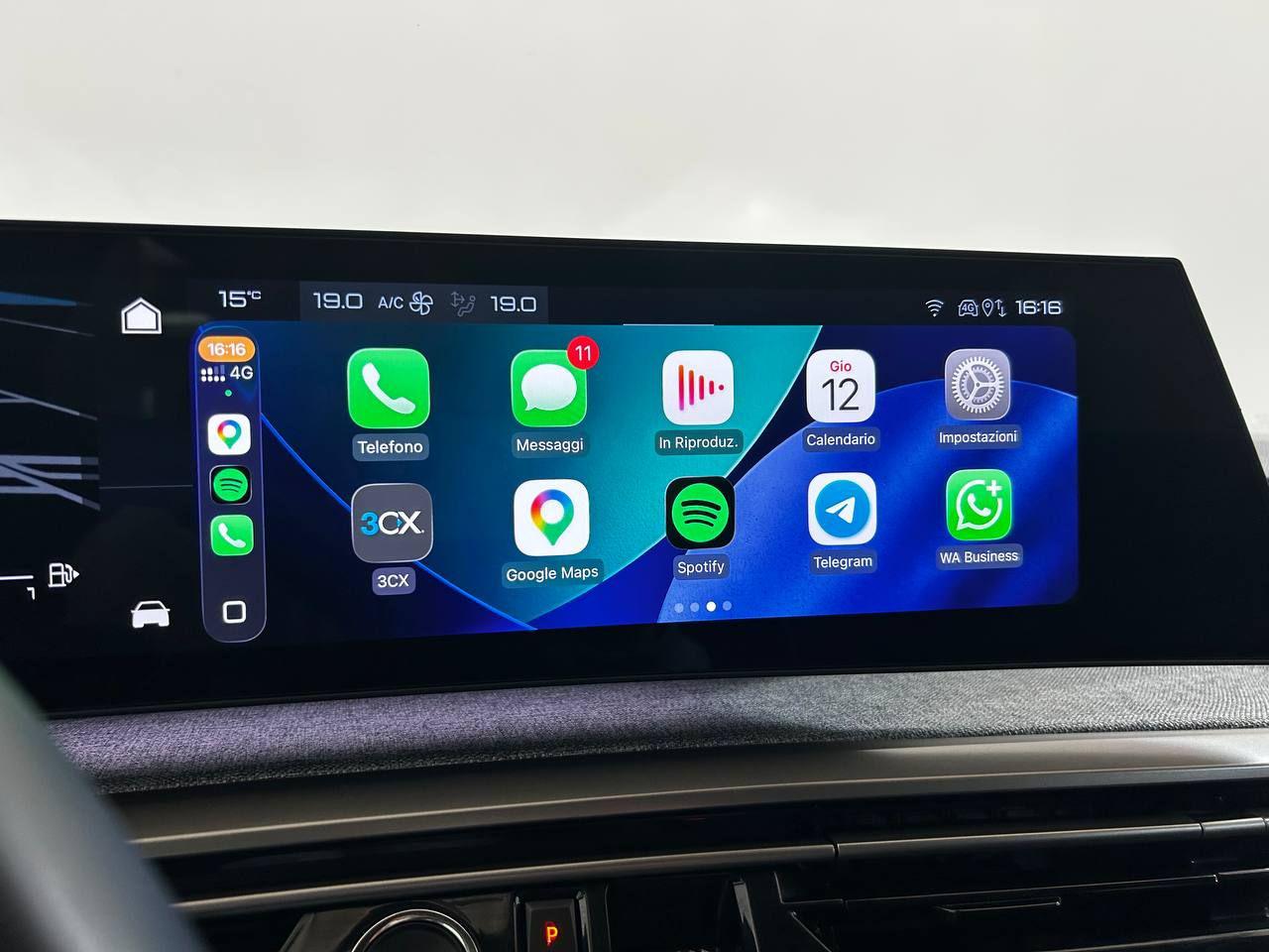 PEUGEOT 5008 Hybrid 145 e-DCS6 Allure - 19