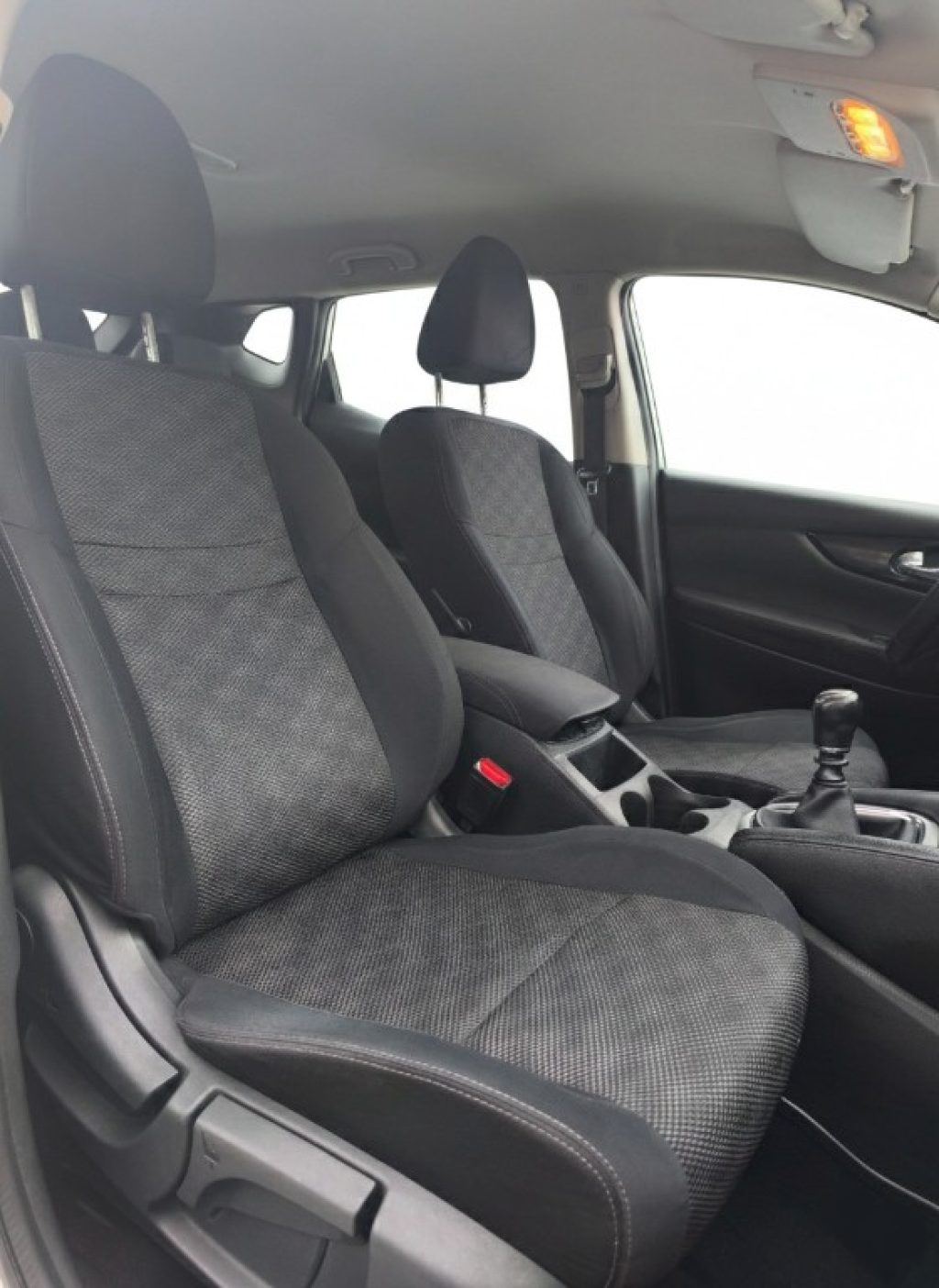 NISSAN Qashqai 1.5 dCi Tekna - 13