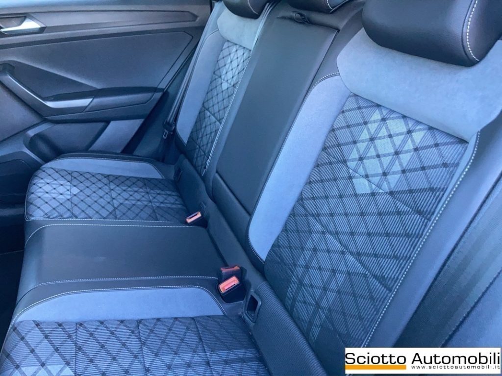 VOLKSWAGEN T-Roc 2.0 TDI SCR R-Line - 13
