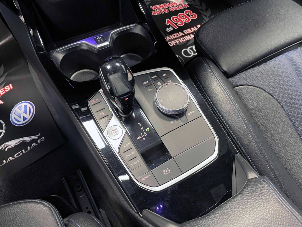 BMW 116 116D MSPORT AUTO - IVA DEDUCIBILE - 29