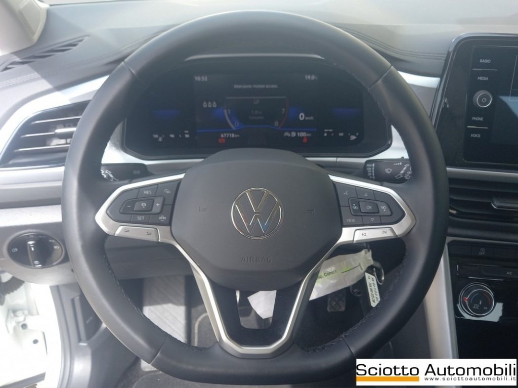 VOLKSWAGEN T-Roc 1.0 TSI Life - 10