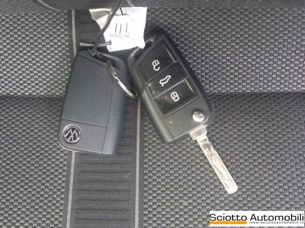 VOLKSWAGEN T-Roc 1.0 TSI Life - 20