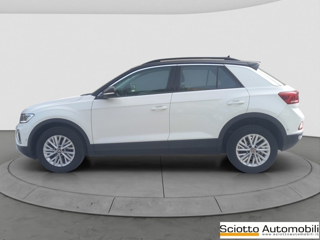 VOLKSWAGEN T-Roc 1.0 TSI Life - 23