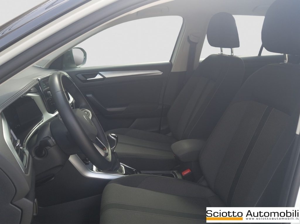 VOLKSWAGEN T-Roc 1.0 TSI Life - 29