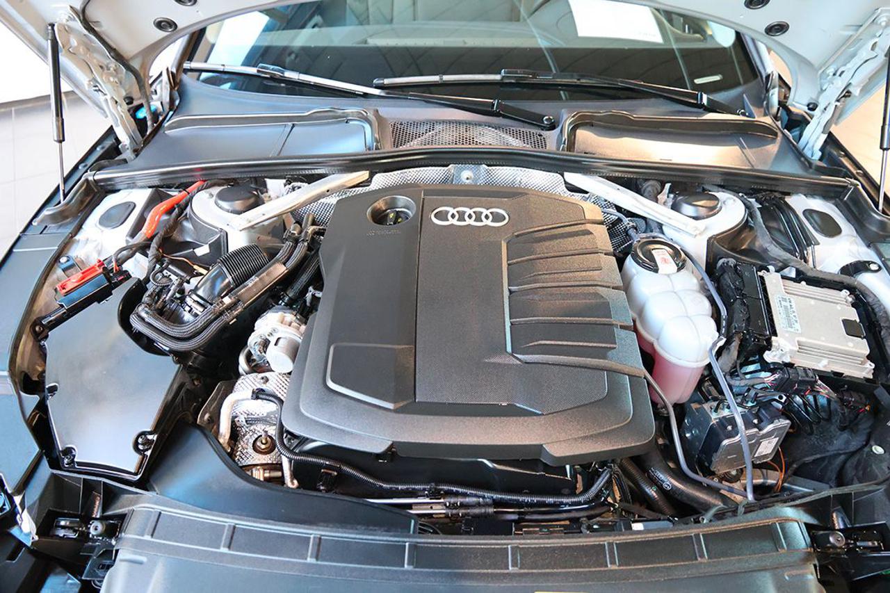 AUDI A4 40 TDI Avant Quattro S-Tronic Business Advanced - 11