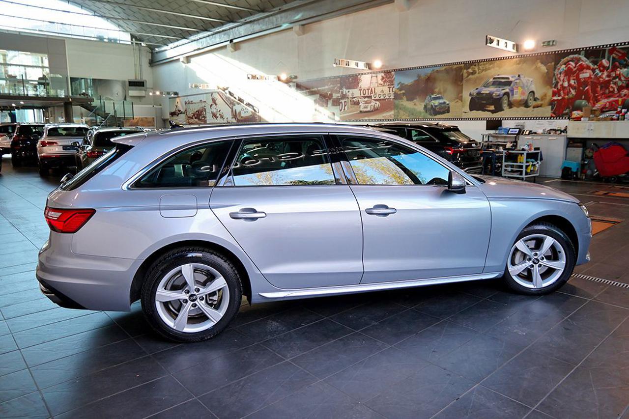 AUDI A4 40 TDI Avant Quattro S-Tronic Business Advanced - 10