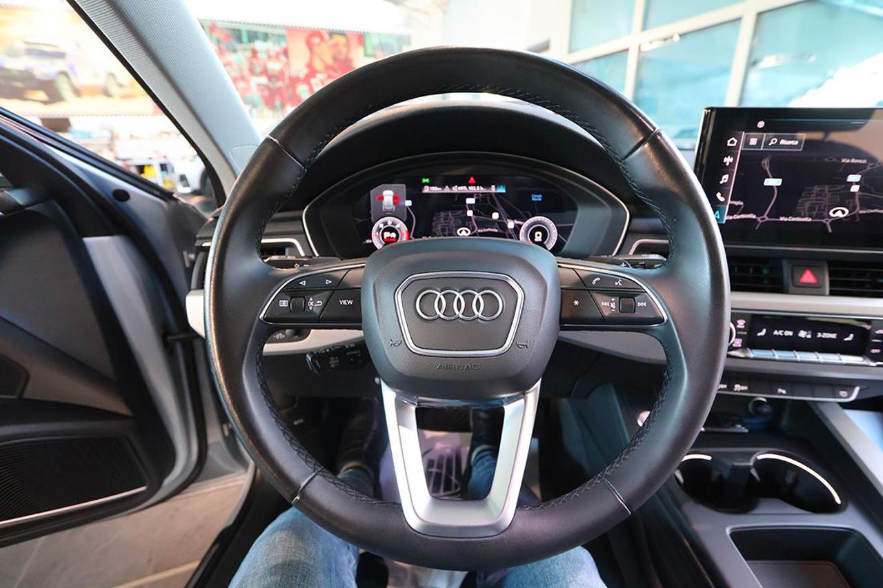 AUDI A4 40 TDI Avant Quattro S-Tronic Business Advanced - 20