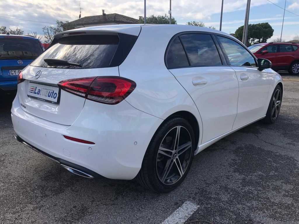 MERCEDES-BENZ A 180 d Automatic Sport - 6