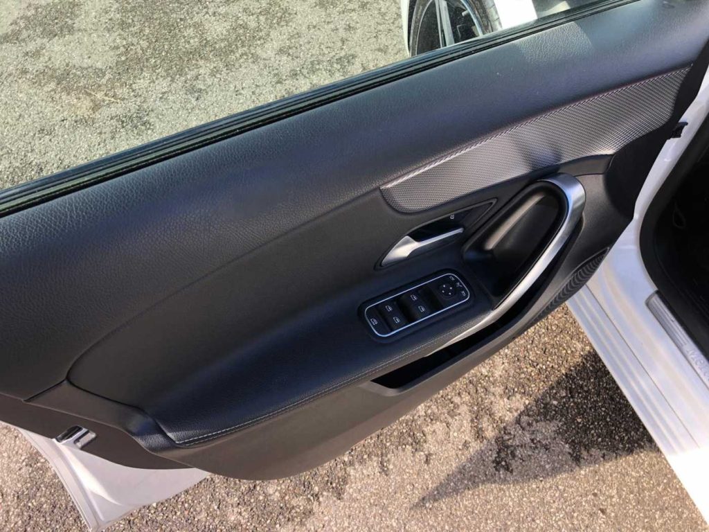 MERCEDES-BENZ A 180 d Automatic Sport - 14