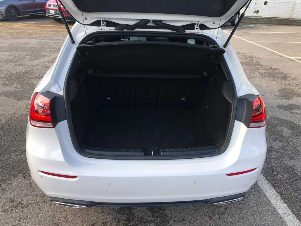 MERCEDES-BENZ A 180 d Automatic Sport - 10