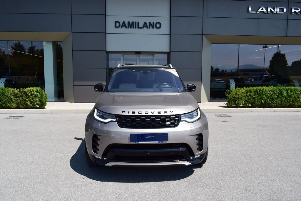 LAND ROVER Discovery 3.0 D I6 249PS R-Dynamic SE AWD auto. - 2