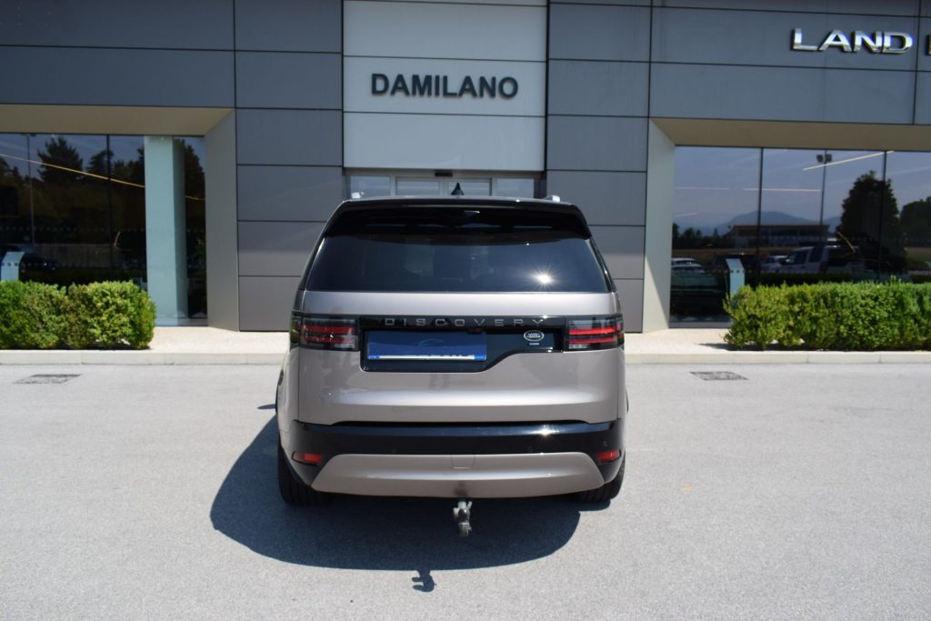 LAND ROVER Discovery 3.0 D I6 249PS R-Dynamic SE AWD auto. - 7