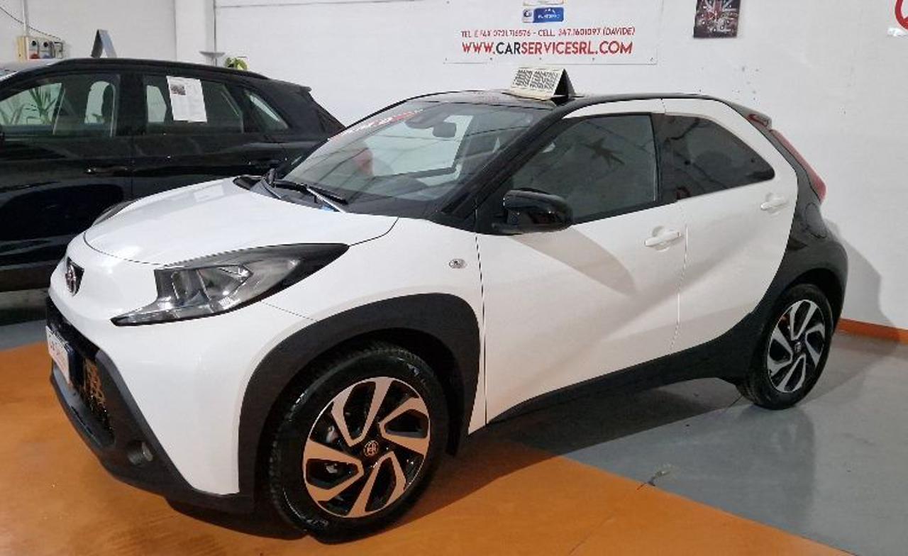 TOYOTA Aygo X 1.0 VVT-i 72 CV 5 porte Trend km.0 - 2