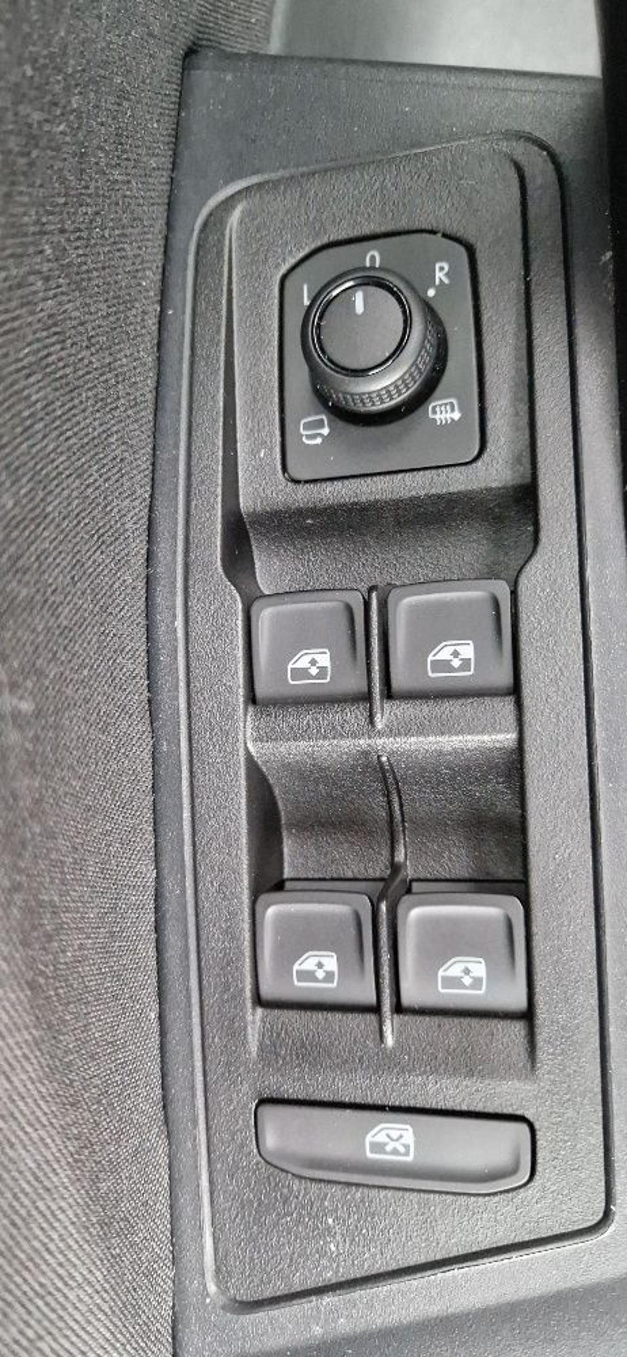 VOLKSWAGEN T-Roc 2.0 TDI SCR 150 CV DSG Life - 10