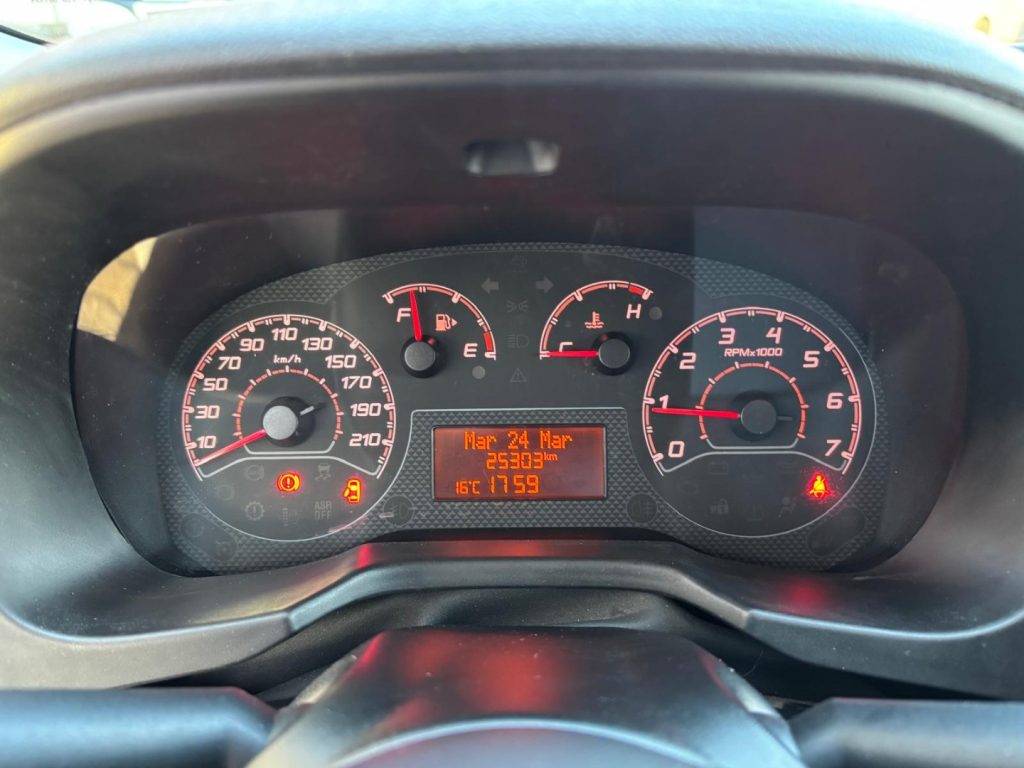 FIAT Fiorino 1.3 MJT 95CV sensori post. - 10