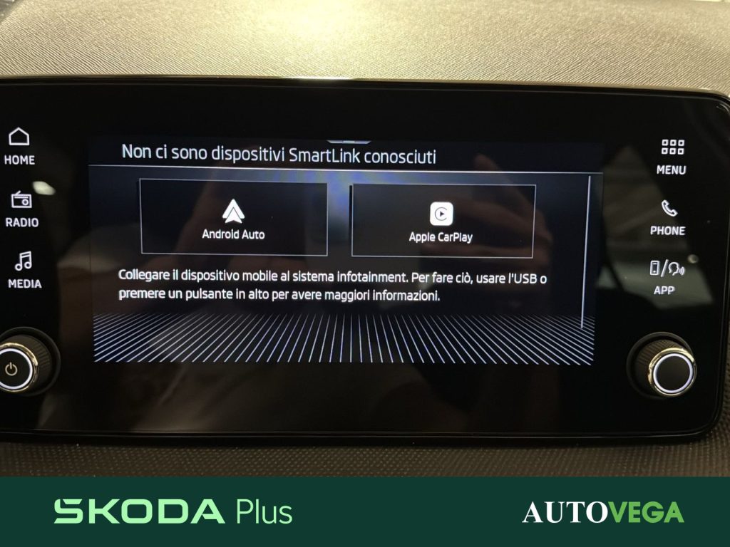 SKODA Fabia 1.0 tsi selection 95cv - 12