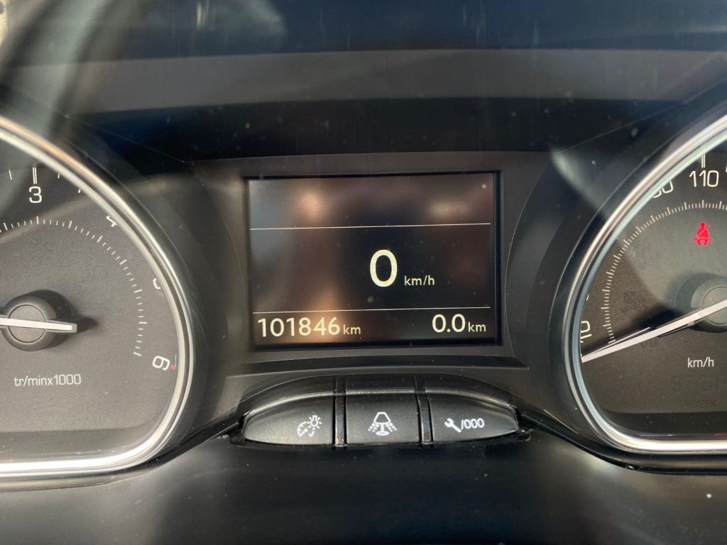 PEUGEOT 2008 100CV Allure NAVI*RETROCAMERA*RUOTINO - 12