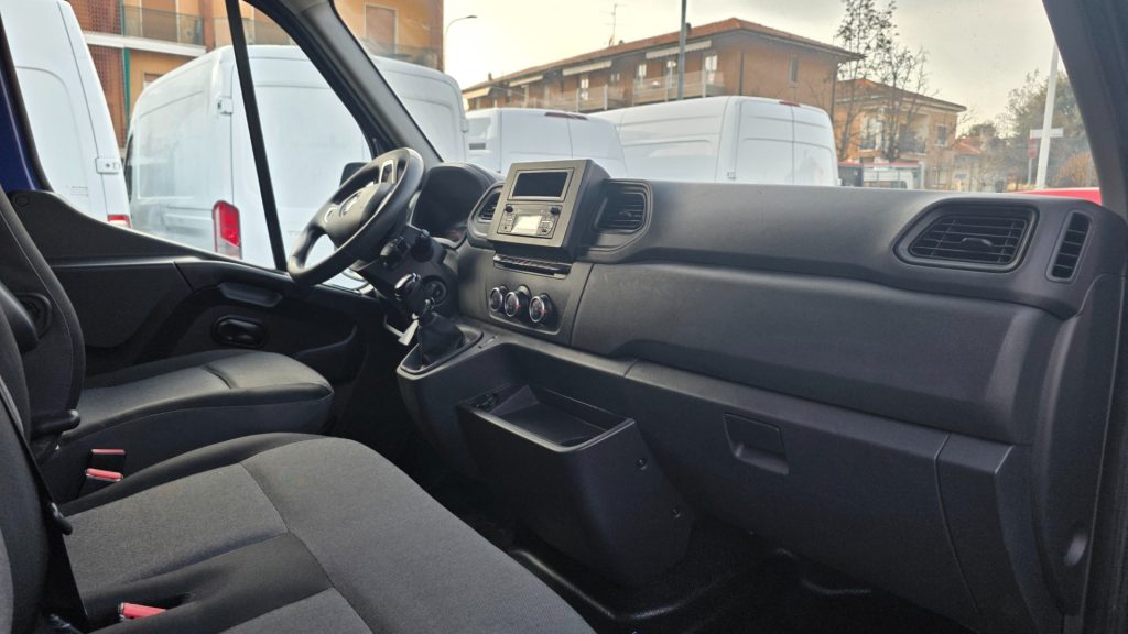 RENAULT Master T33 2.3 dCi 135 PM-TM Furgone Ice - 10