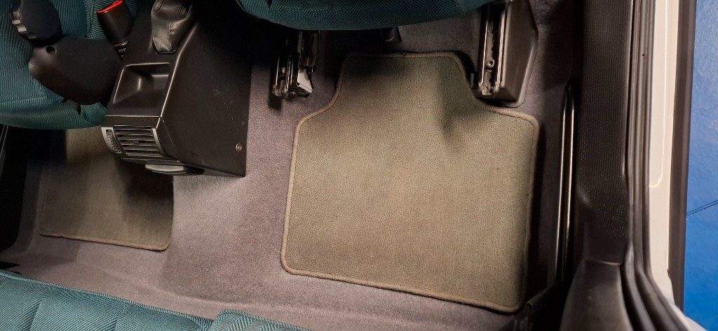 LANCIA Delta 2.0 TURBO 16V HF**1 PROPRIETARIO*51.000KM DA NUOVA - 43