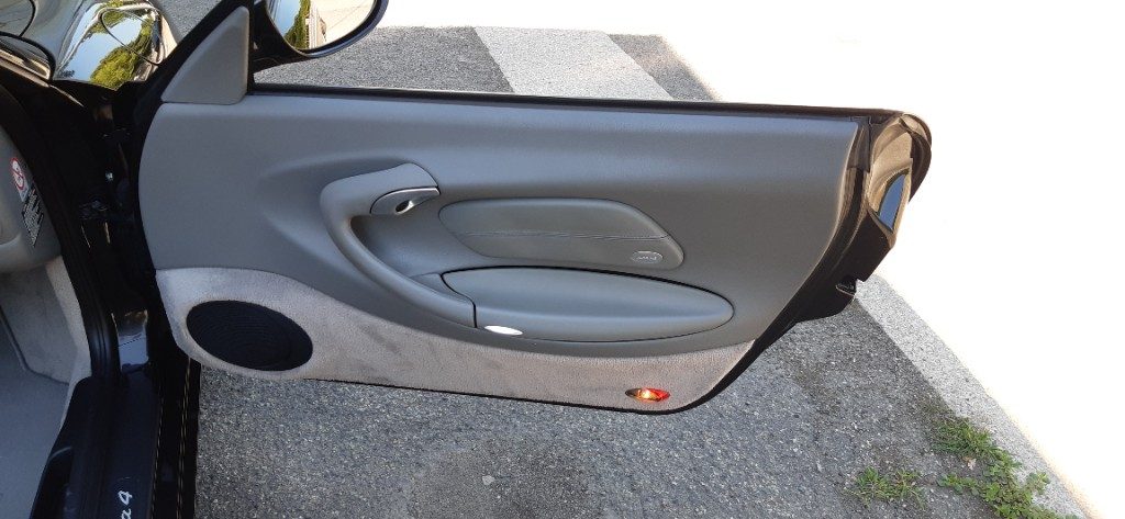 PORSCHE 996 CABRIO - CARRERA 4 - 45