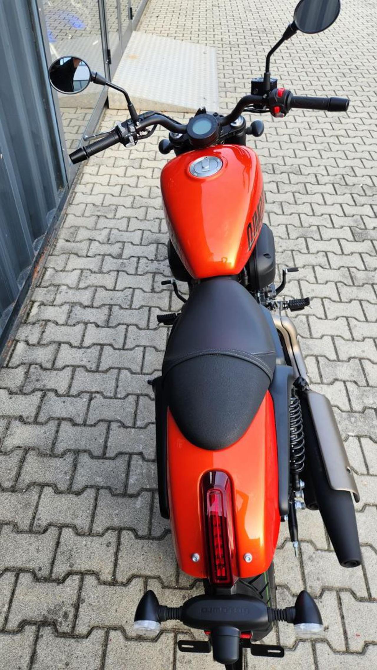 QJ MOTOR SRV 300 2025 - 7