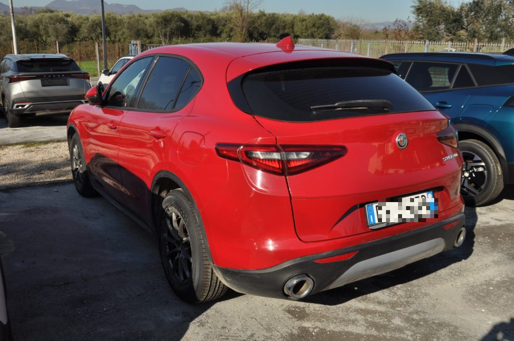 ALFA ROMEO Stelvio 2.2 Turbodiesel 180 CV AT8 RWD Business - 4