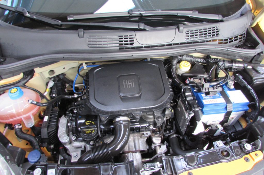 FIAT Panda 1.0 FireFly S&S Hybrid - 11