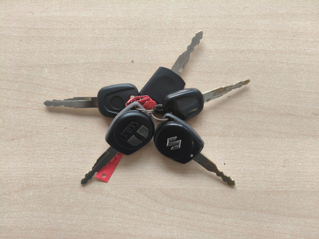 SUZUKI Jimny 1.3i 16V cat 4WD JLX Ridotte Pelle Clima Neopat. - 14