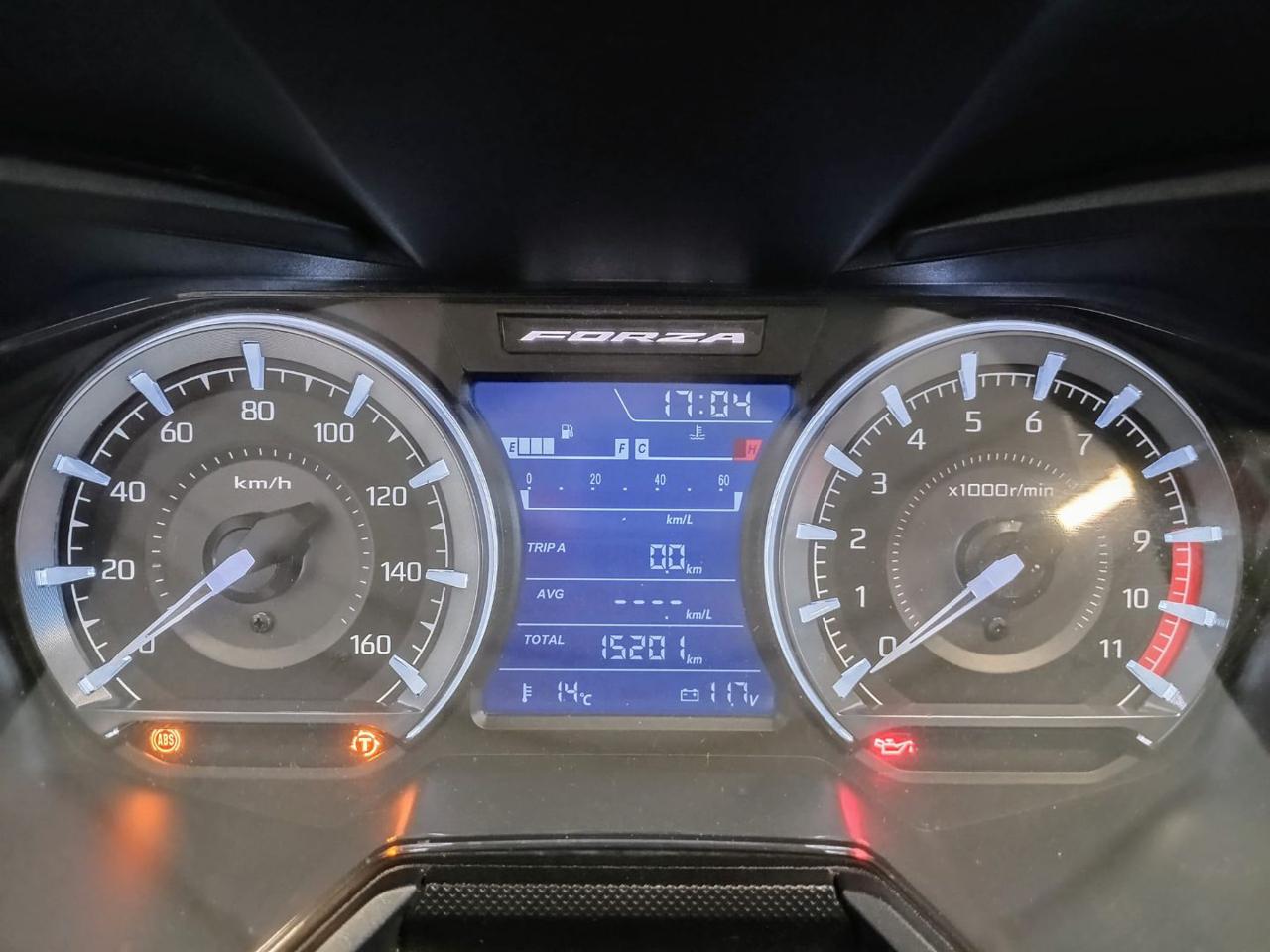 HONDA Forza 350 . - 5