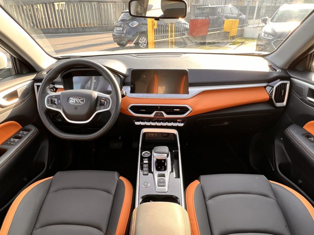 EMC Sei 1.5 T CVT ***KM 0*** - 9