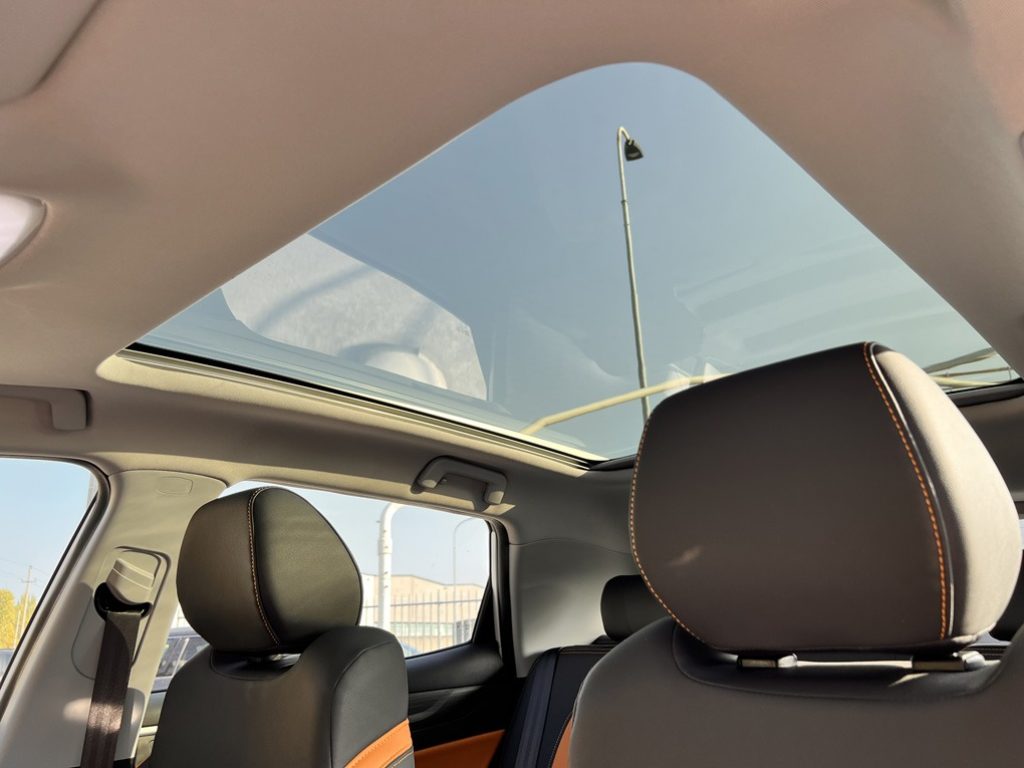 EMC Sei 1.5 T CVT ***KM 0*** - 15