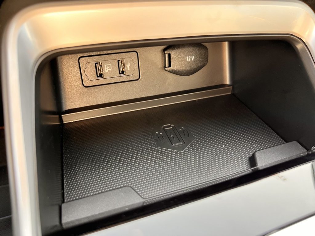 EMC Sei 1.5 T CVT ***KM 0*** - 27