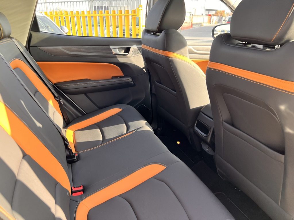 EMC Sei 1.5 T CVT ***KM 0*** - 28