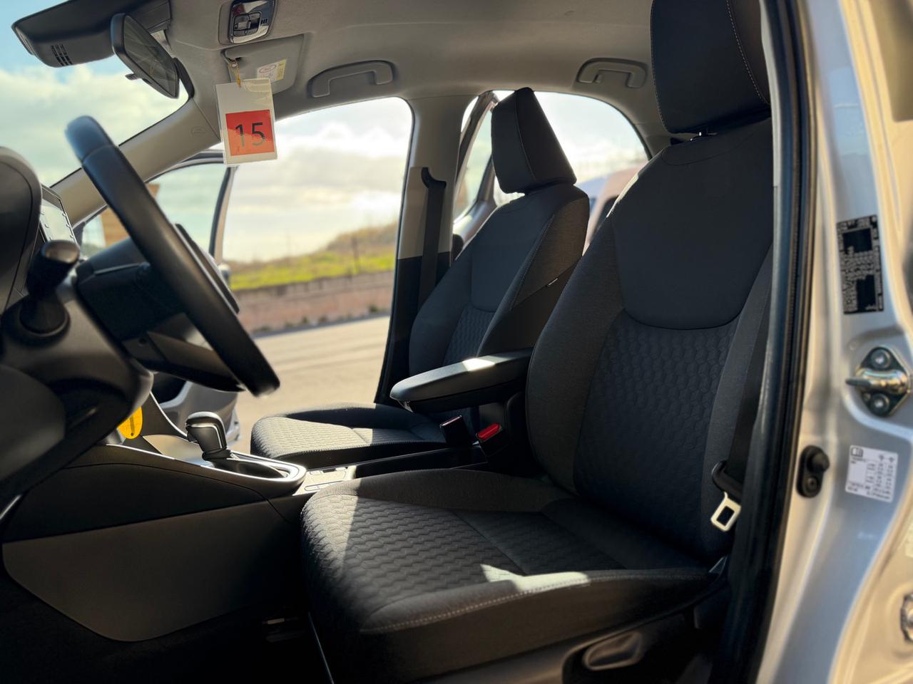 TOYOTA Yaris 1.5 Hybrid 5 porte Business (NESSUN VINCOLO) - 13