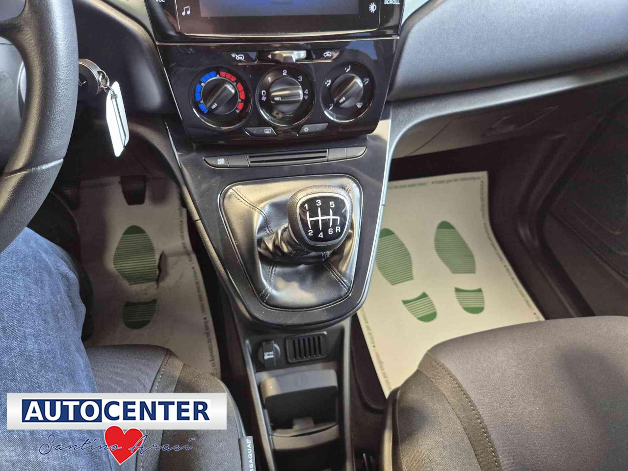 LANCIA Ypsilon 1.0 FireFly 5 porte S&S Hybrid Gold Plus - 9