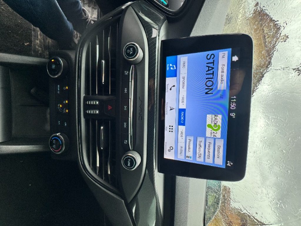 FORD Focus 1.0 EcoBoost 125 CV 5p. ST-Line - 17