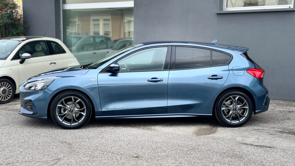 FORD Focus 1.0 EcoBoost 125 CV 5p. ST-Line - 5