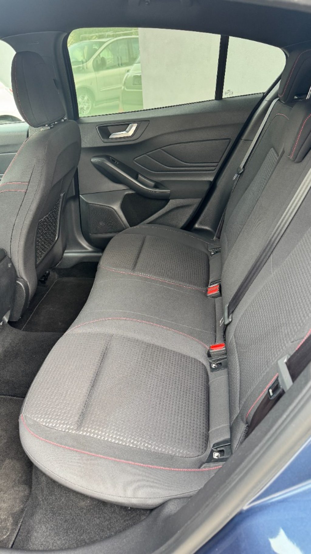 FORD Focus 1.0 EcoBoost 125 CV 5p. ST-Line - 10