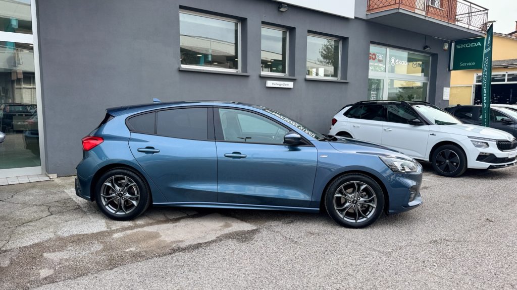 FORD Focus 1.0 EcoBoost 125 CV 5p. ST-Line - 18