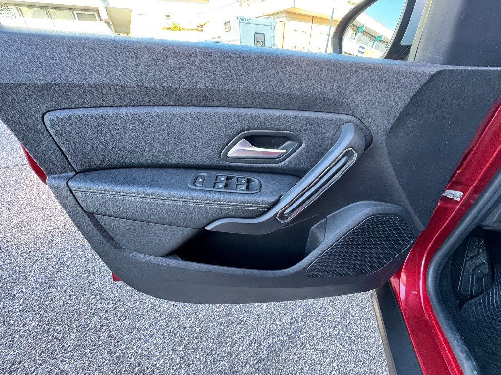 DACIA Duster 1.0 TCe 100 CV ECO-G Prestige DaciaPlus - 17