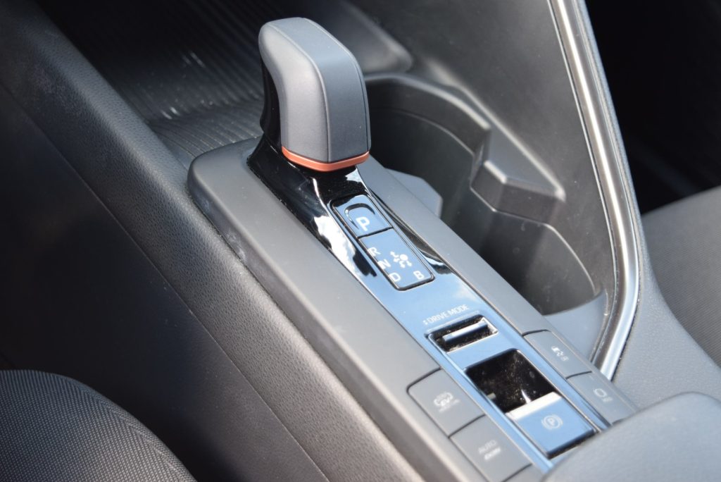 TOYOTA C-HR 2.0 PHEV Trend 151CV - 8