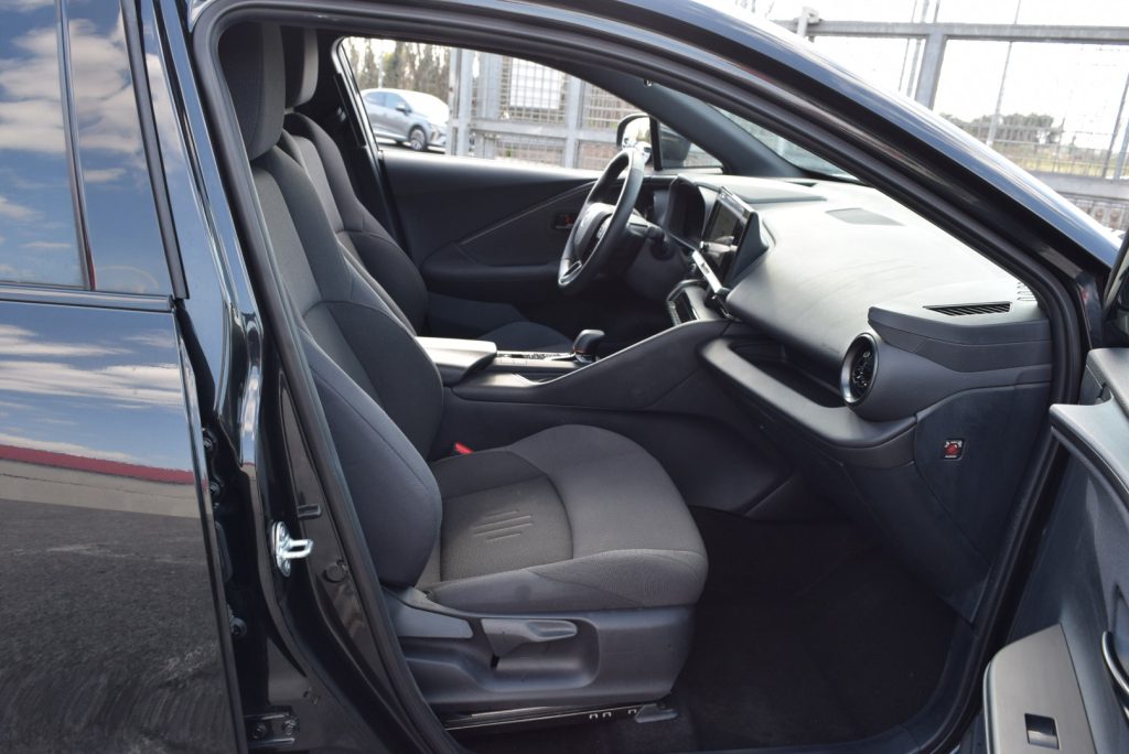 TOYOTA C-HR 2.0 PHEV Trend 151CV - 13