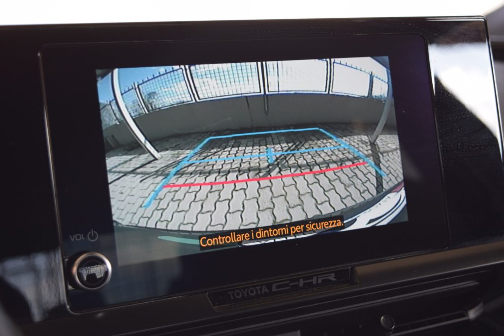 TOYOTA C-HR 2.0 PHEV Trend 151CV - 6