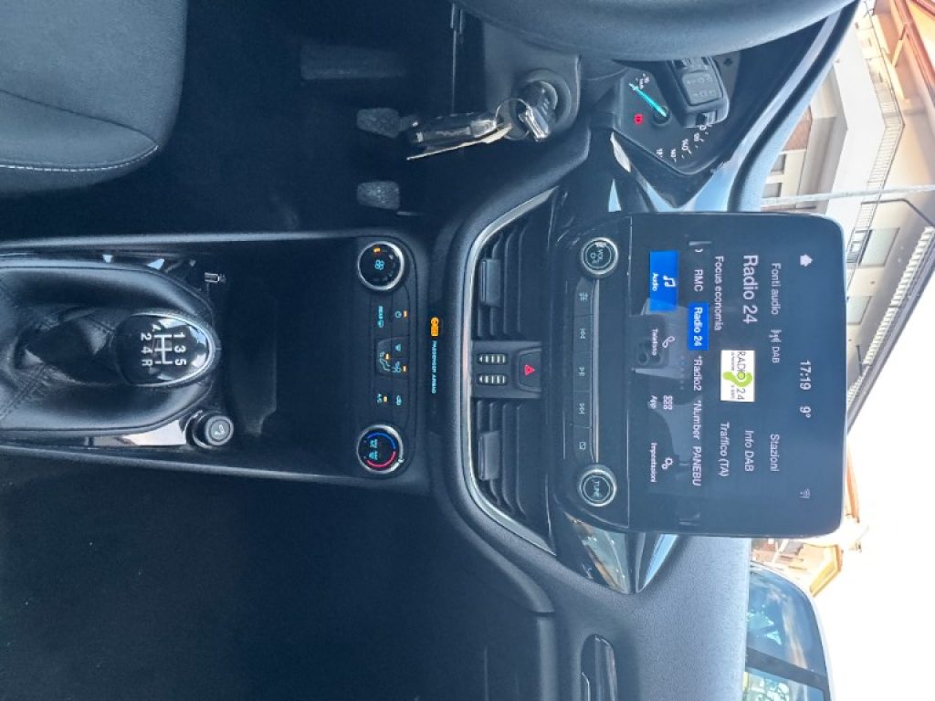 FORD Fiesta 1.1 85 CV 5 porte Plus - 14