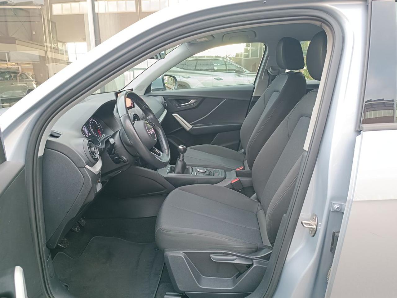 AUDI Q2 1.6 TDI Business - 5