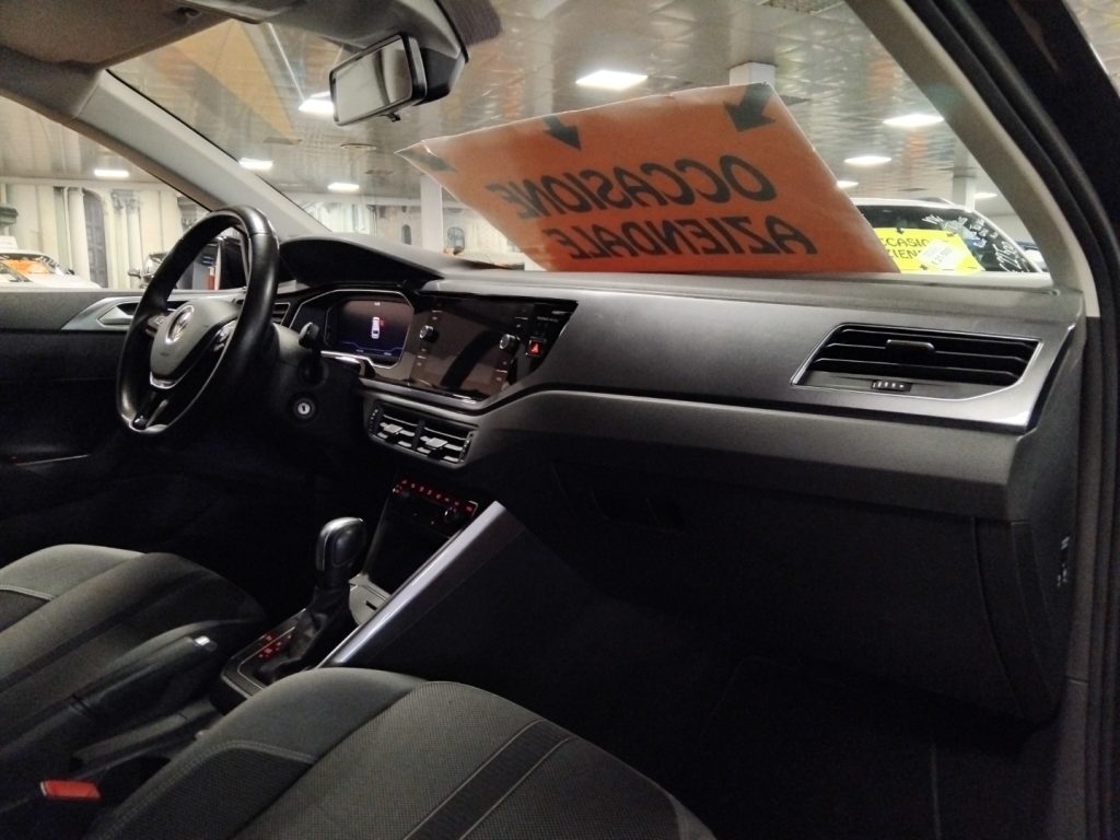 VOLKSWAGEN Polo 1.0 TSI 110 CV DSG 5p. Highline 16 VRTUAL - 13